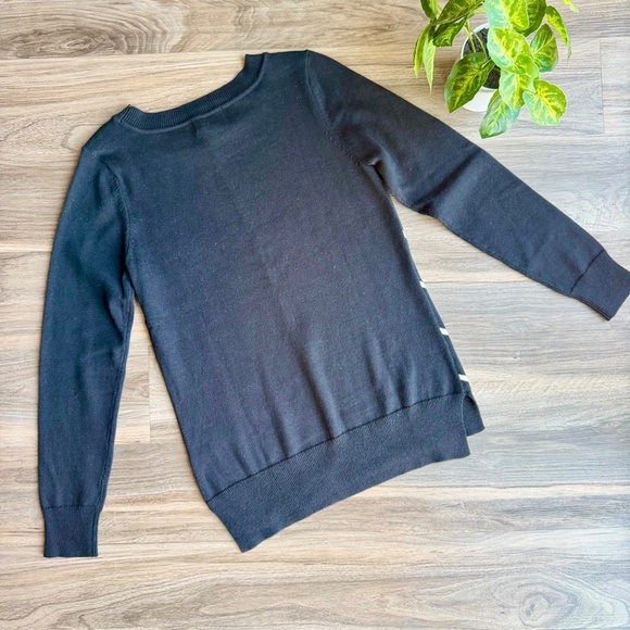 Liz Claiborne Chevron Stripe Sweater Black White Long Sleeve Size S - Picture 11 of 12